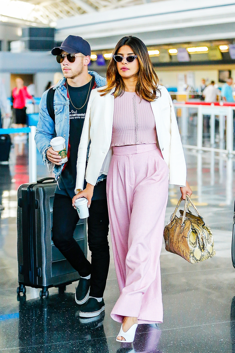 Imita los looks de cita de la pareja de moda: Nick Jonas y Priyanka Chopra